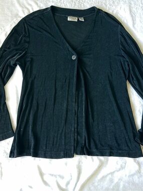 Chico's Black Long-Sleeve V-Neck Single-Button Cardigan